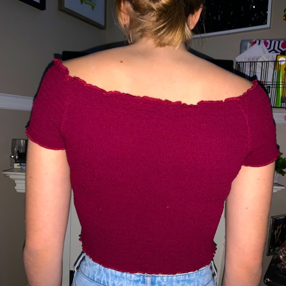 Off the shoulder ruched top - Picture 2 of 2